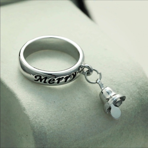 “Merry Christmas” Ring w/Bell - Picture 2 of 7
